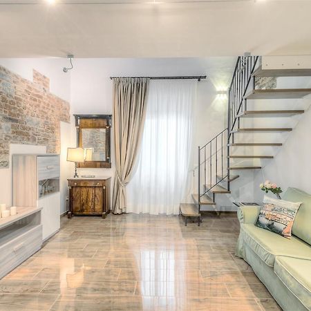 Signoria Elegant Apartment By Mmega ฟลอเรนซ์ ภายนอก รูปภาพ